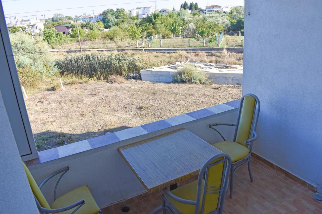 Apartments Murati Улцинь Экстерьер фото